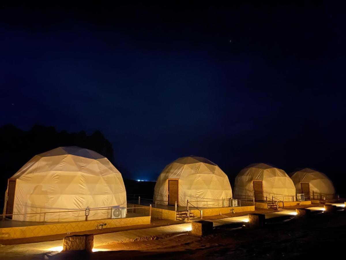 Rum Crystal Luxury Camp Wadi Rum Exterior foto